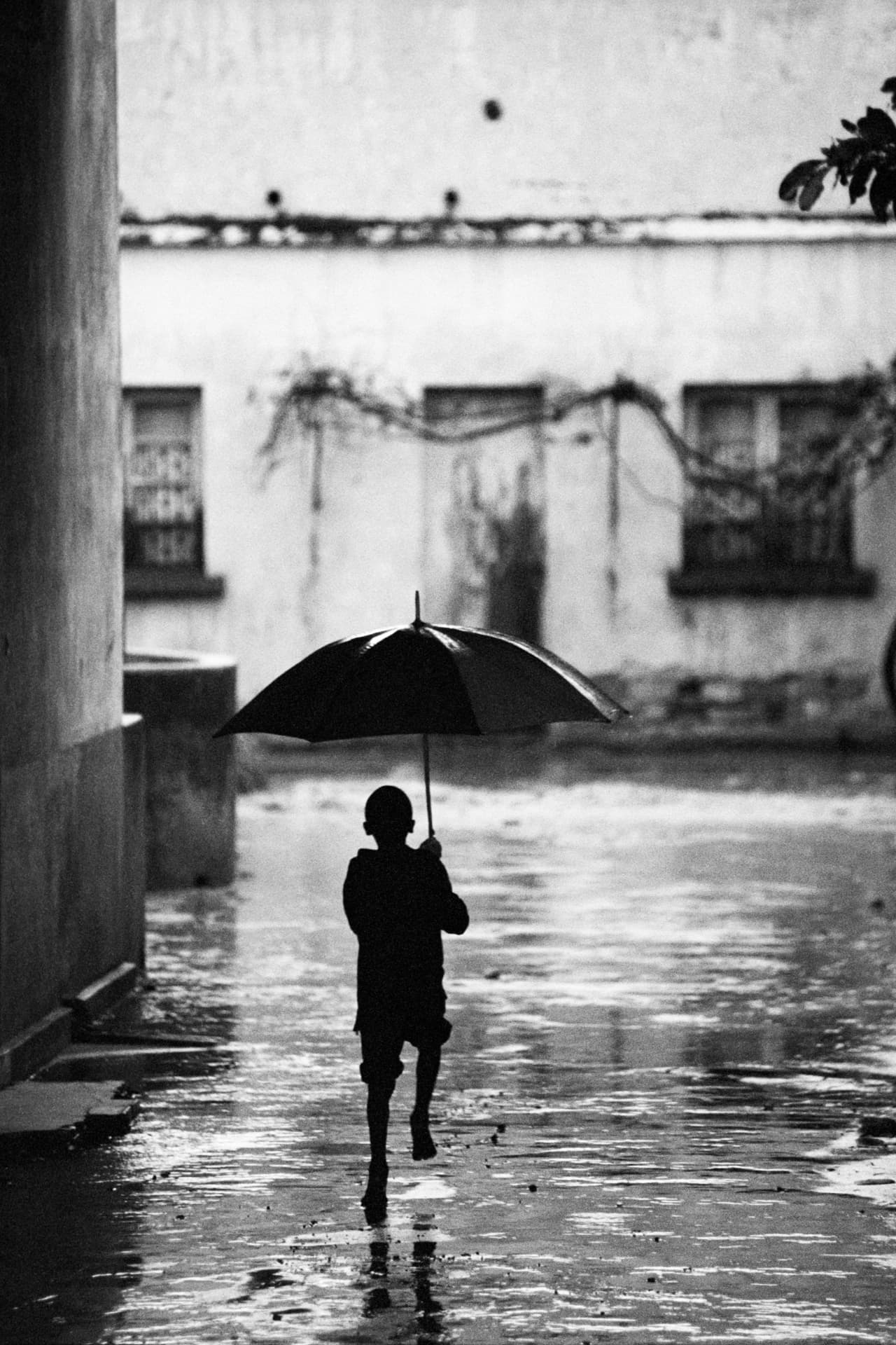 Fragments d'Angola — photographie argentique noir et blanc, Angola (2000–2004), photo 4/59