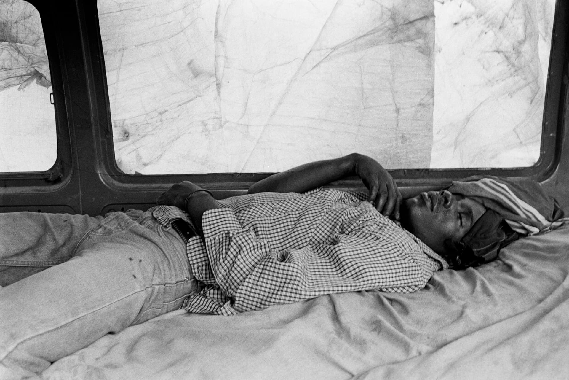 Fragments d'Angola — photographie argentique noir et blanc, Angola (2000–2004), photo 30/59