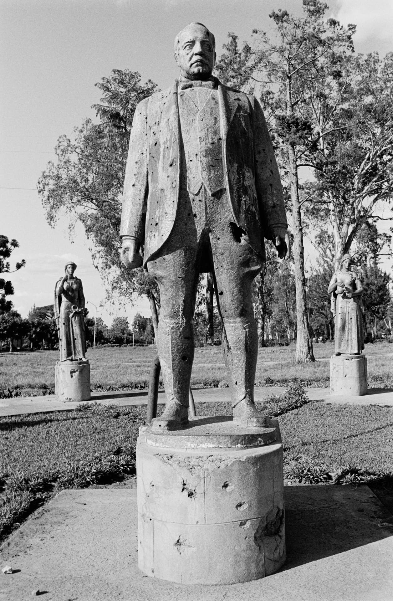 Fragments d'Angola — photographie argentique noir et blanc, Angola (2000–2004), photo 34/59
